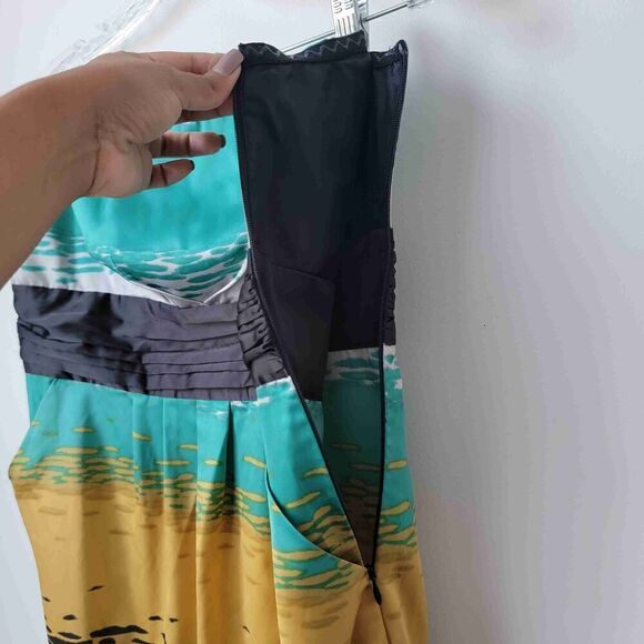 The Limited Womens Strapless Multi Color Pleated Silk Dress Above Knee Size 10 - Picture 5 of 6